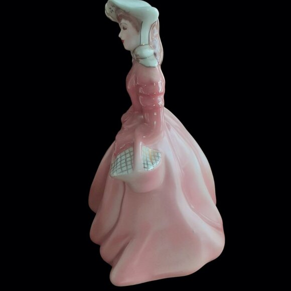 Vintage Florence Ceramic Pink Victorian Lady Figurine W/ Basket. Pasadena... - Picture 2 of 5